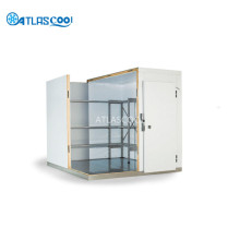 Marche dans la chambre froide